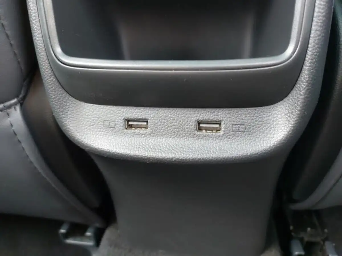2022-mg-zs-suv-10t-gdi-exclusive-big-9