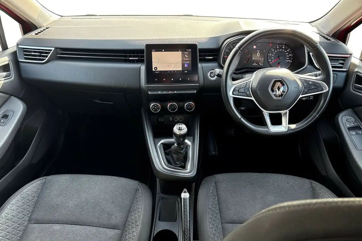 2020-renault-clio-10-sce-iconic-75bhp-big-10