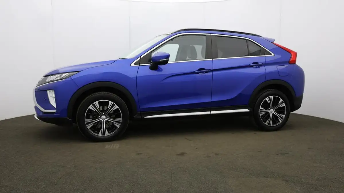 2019-mitsubishi-eclipse-cross-15-exceed-big-34