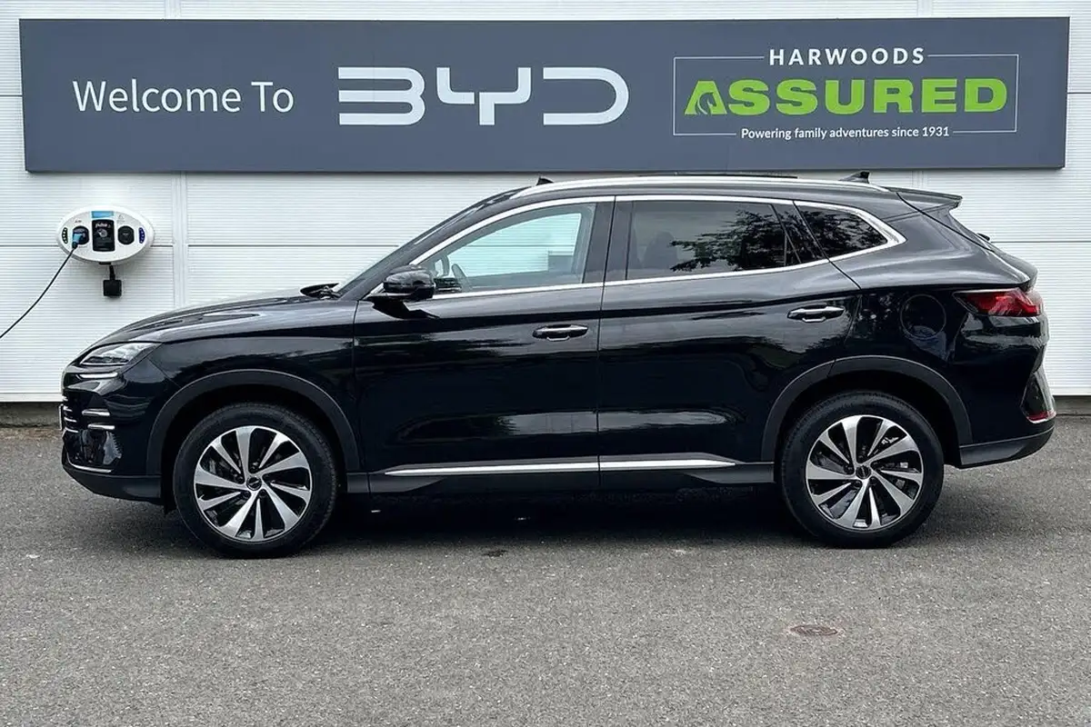 2025-byd-seal-15-boost-big-12