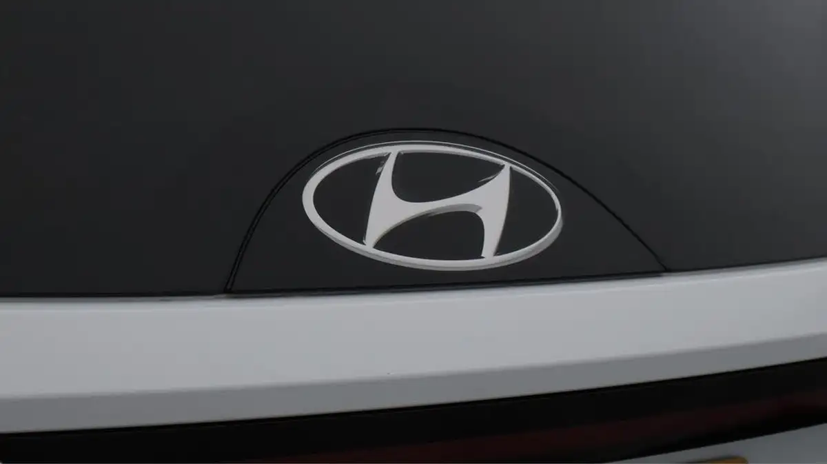 2022-hyundai-tucson-16-t-gdi-n-line-150ps-big-22
