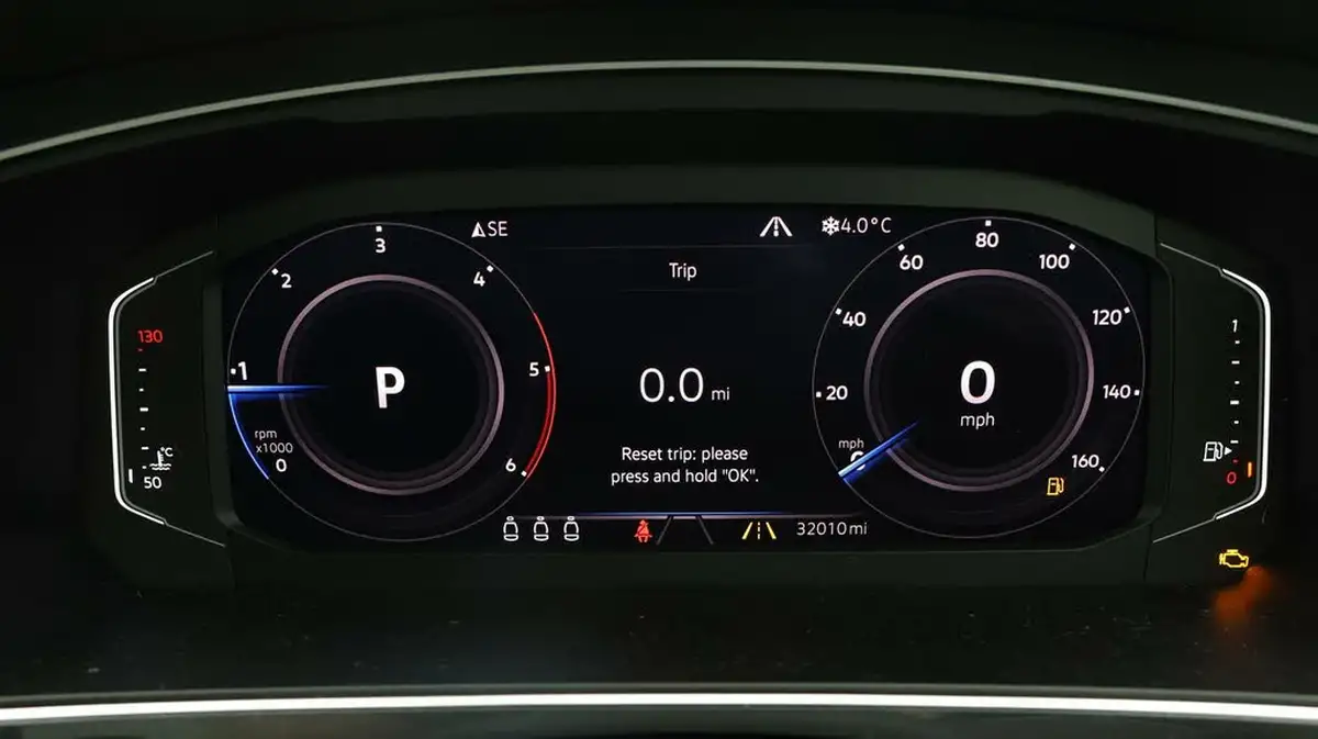 2019-volkswagen-tiguan-20bitdi-r-line-tech-big-9