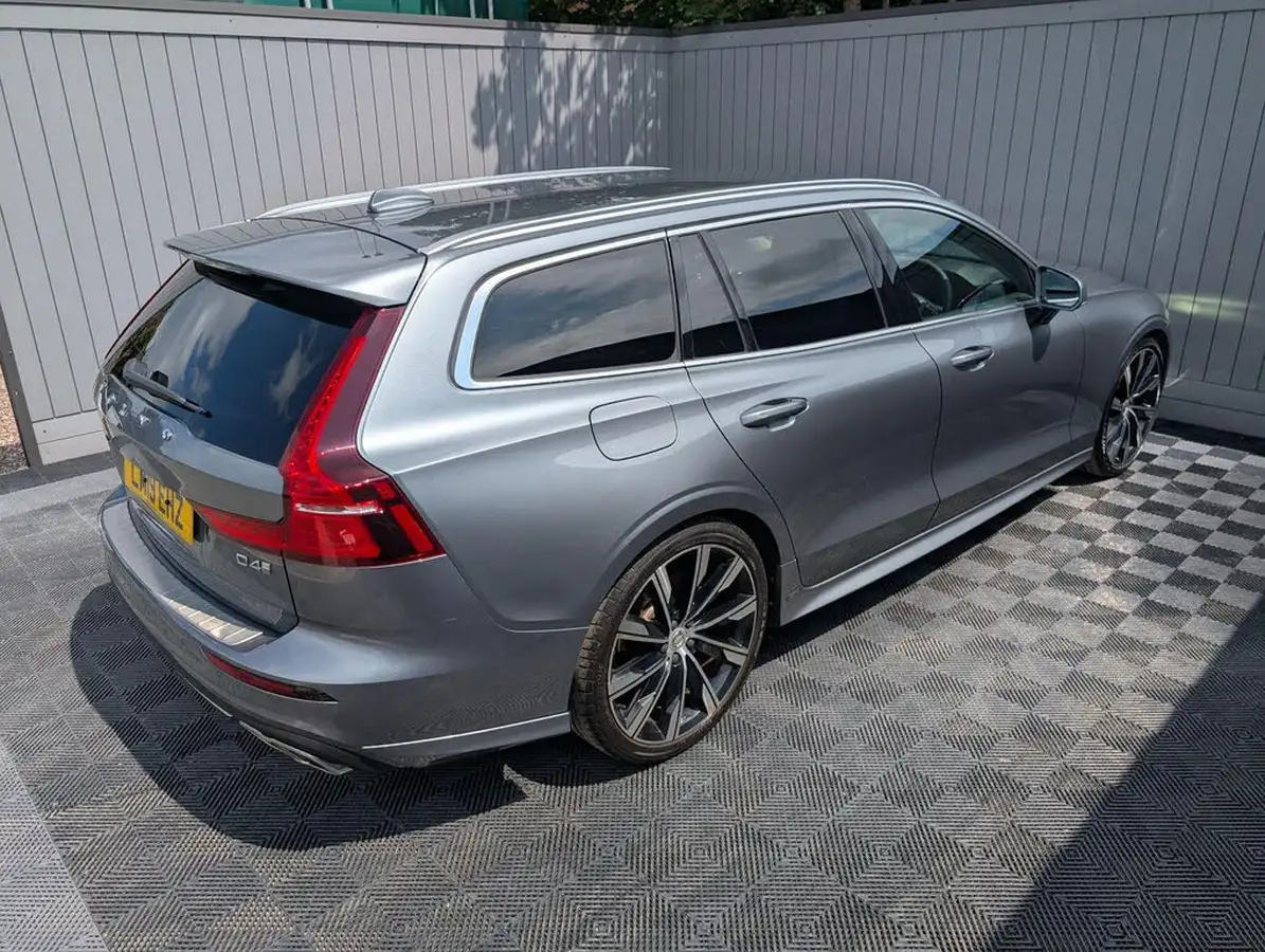2019-volvo-v60-20td-d4-inscription-geartronic-big-57
