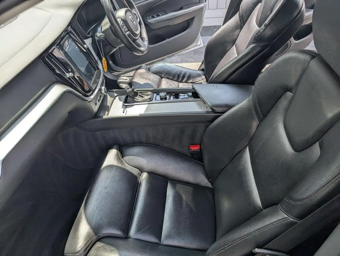 2019-volvo-v60-20td-d4-inscription-geartronic-big-33
