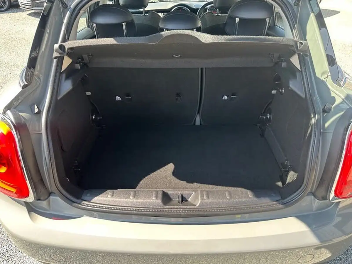 2015-mini-cooper-15-cooper-5d-big-34