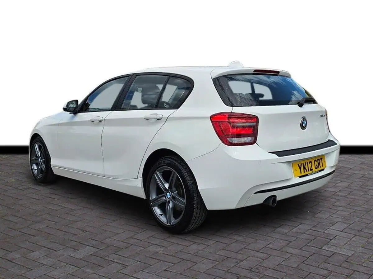 2012-bmw-1-series-20td-116d-sport-hatchback-5d-big-6