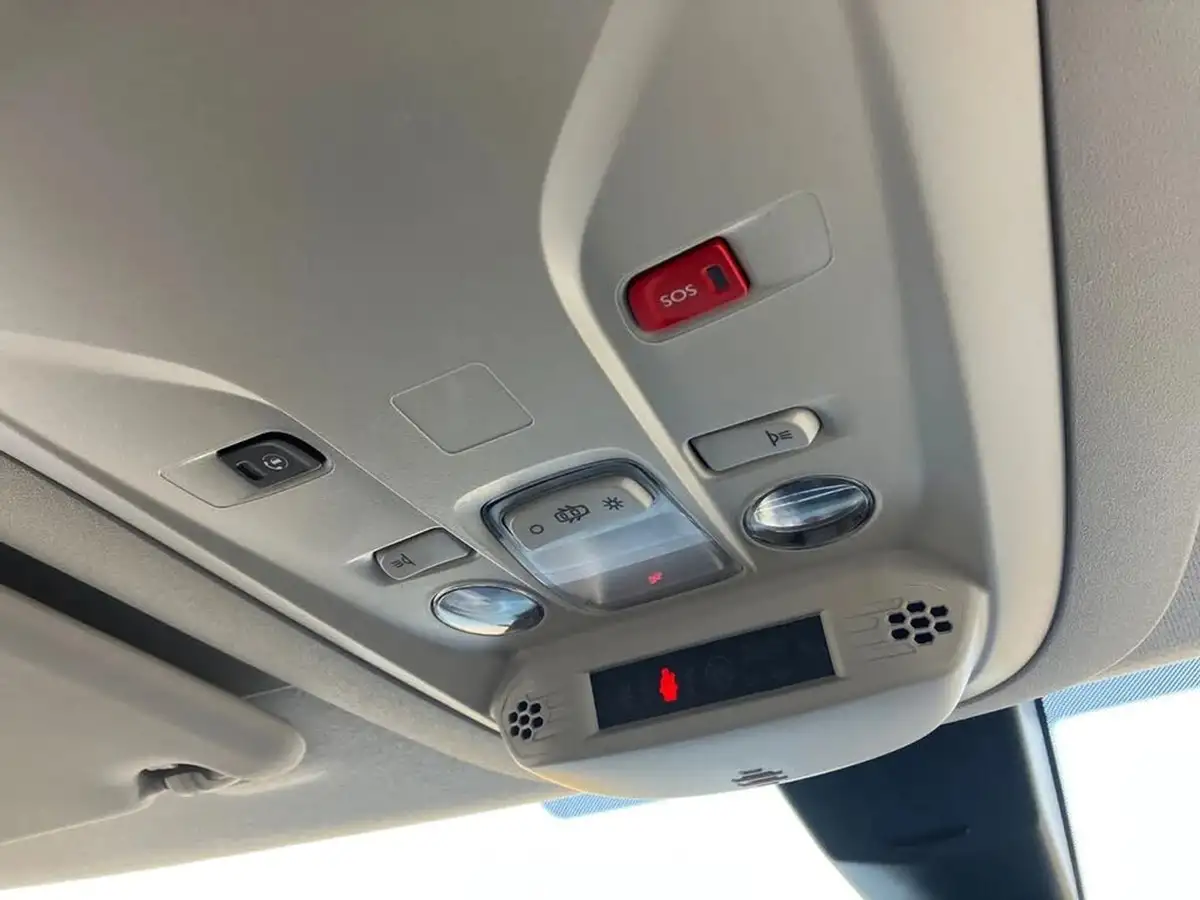 2023-citroen-berlingo-e-flair-xtr-m-size-big-34