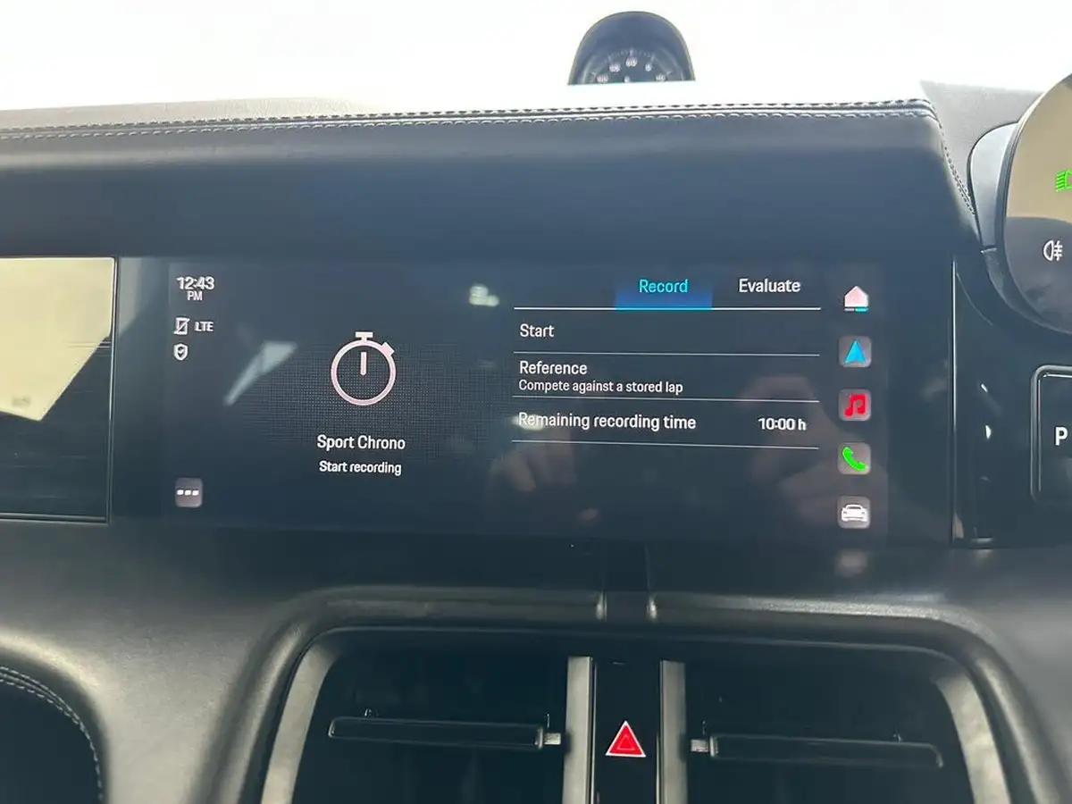 2021-porsche-taycan-e-base-476ps-performance-battery-plus-big-60