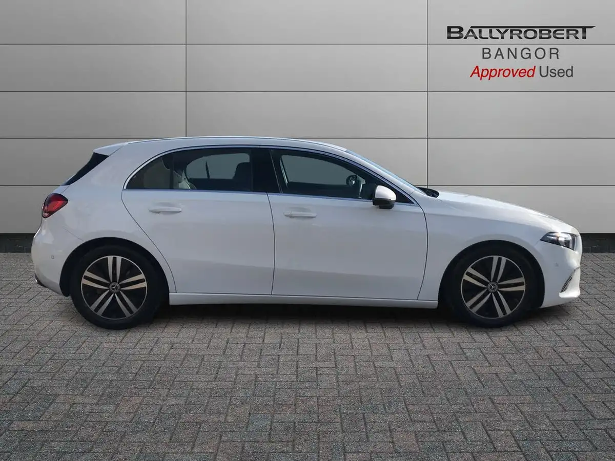 2020-mercedes-benz-a-class-13-a200-sport-executive-hatchback-5d-big-8