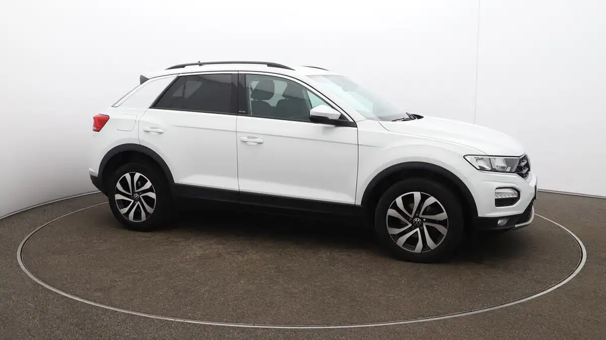 2021-volkswagen-t-roc-15-tsi-active-hatchback-5d-big-46
