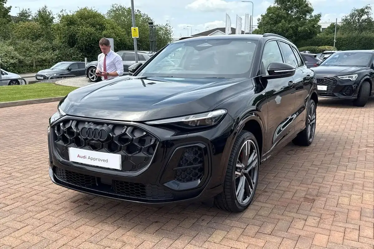 2025-audi-q5-20-tdi-edition-1-suv-big-23