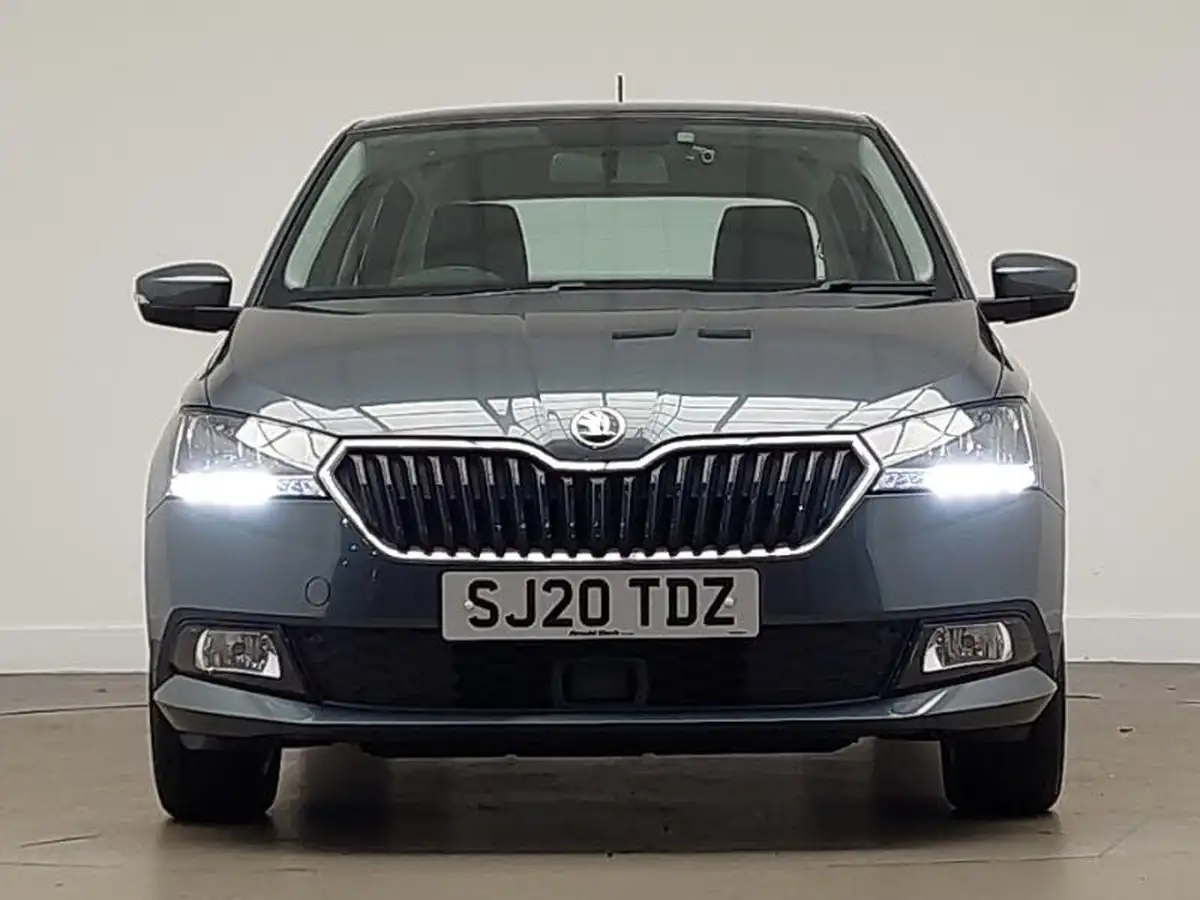 2020-skoda-fabia-10-tsi-se-95ps-hatchback-big-11