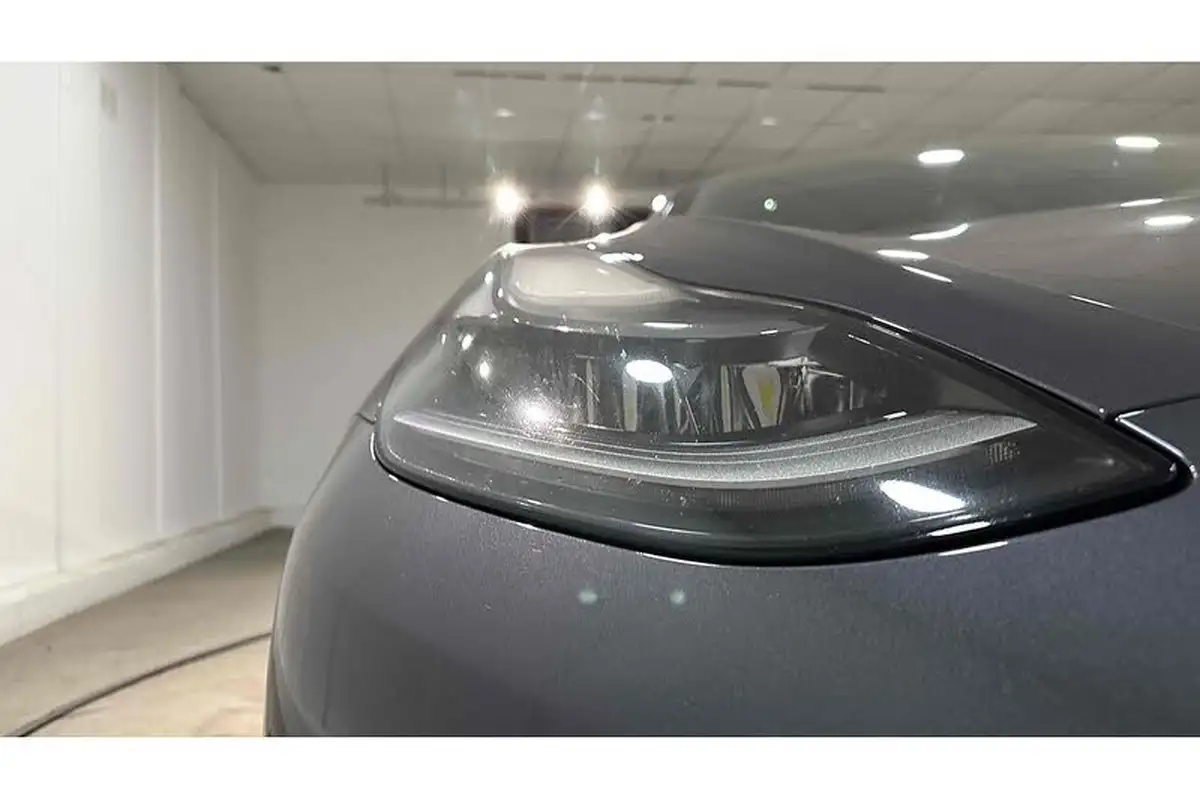 2021-tesla-model-3-e-long-range-4x4-big-15