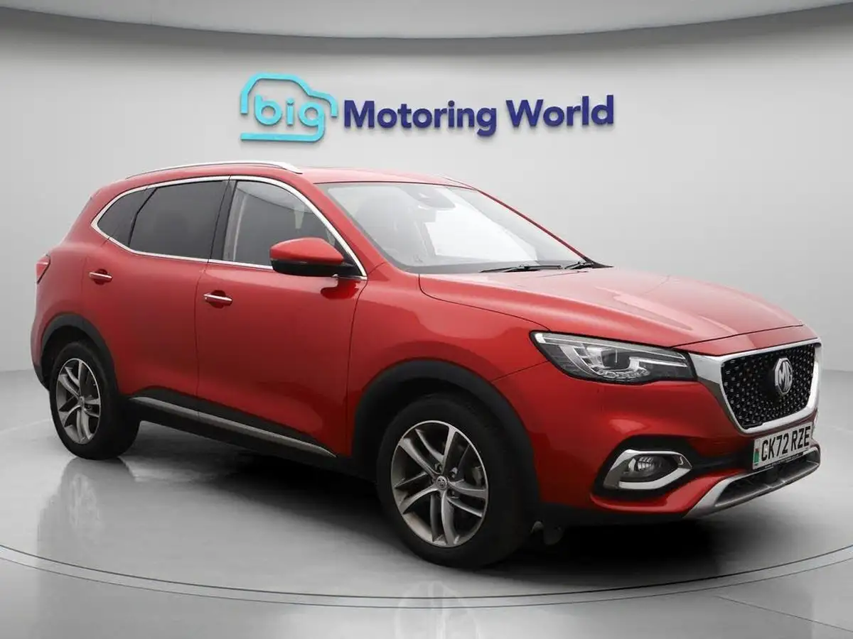 2022-mg-hs-15t-gdi-exclusive-162ps-dct-big-0
