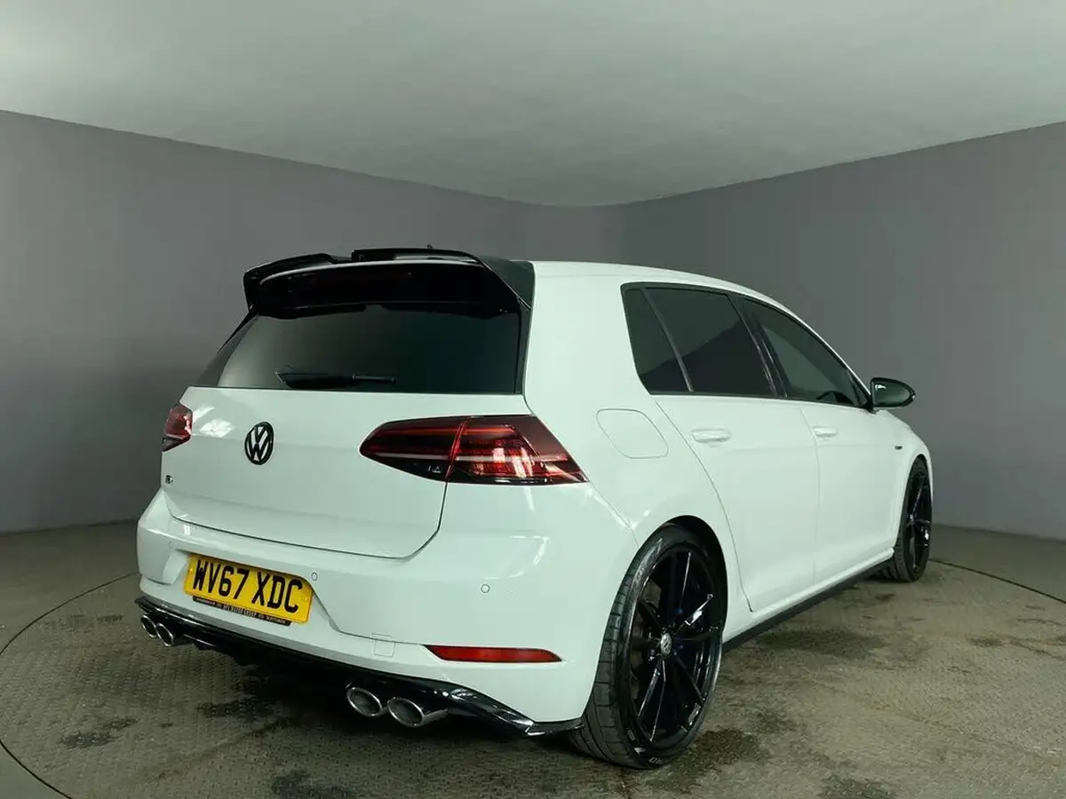 2017-volkswagen-golf-20-tsi-r-310ps-4motion-ss-hatchback-5d-dsg-big-7