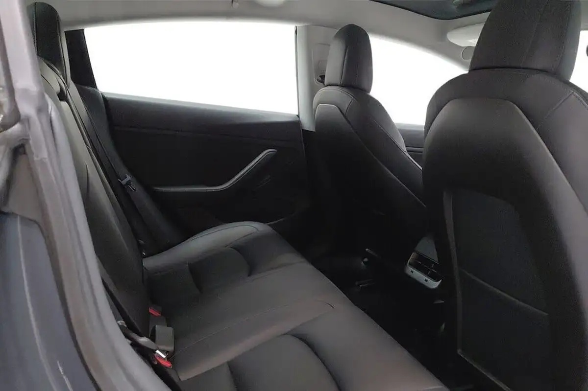 2020-tesla-model-3-e-standard-plus-big-9