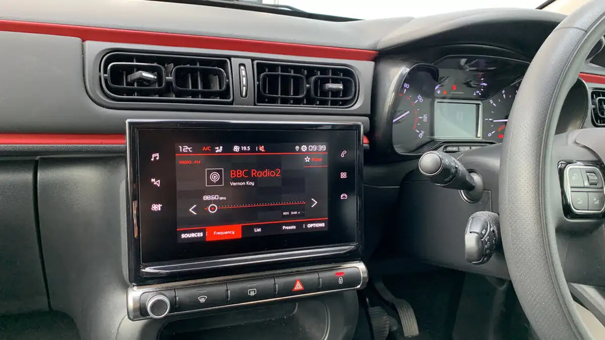 2022-citroen-c3-12-puretech-c-series-big-39