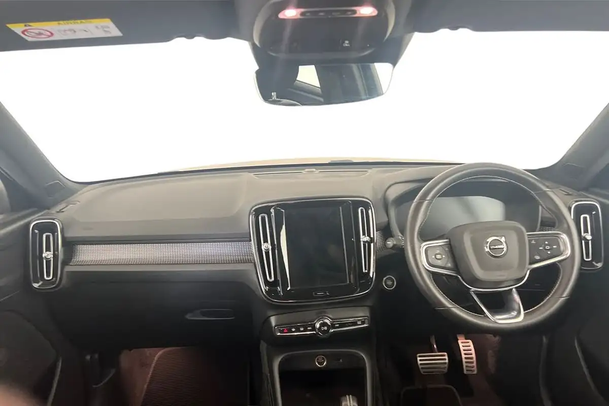 2021-volvo-xc40-20-b5-r-design-pro-250bhp-geartronic-big-5