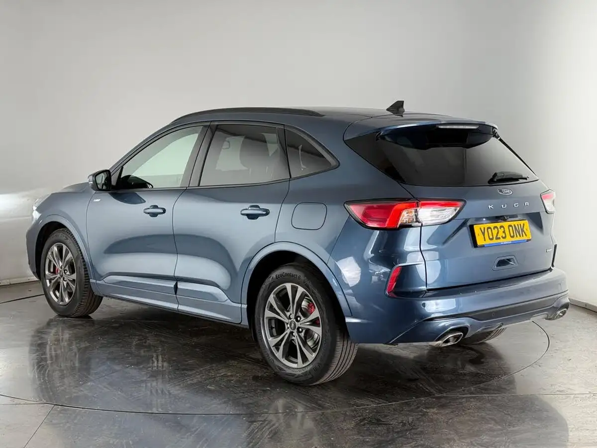 2023-ford-kuga-25t-st-line-edition-190ps-fhev-big-3