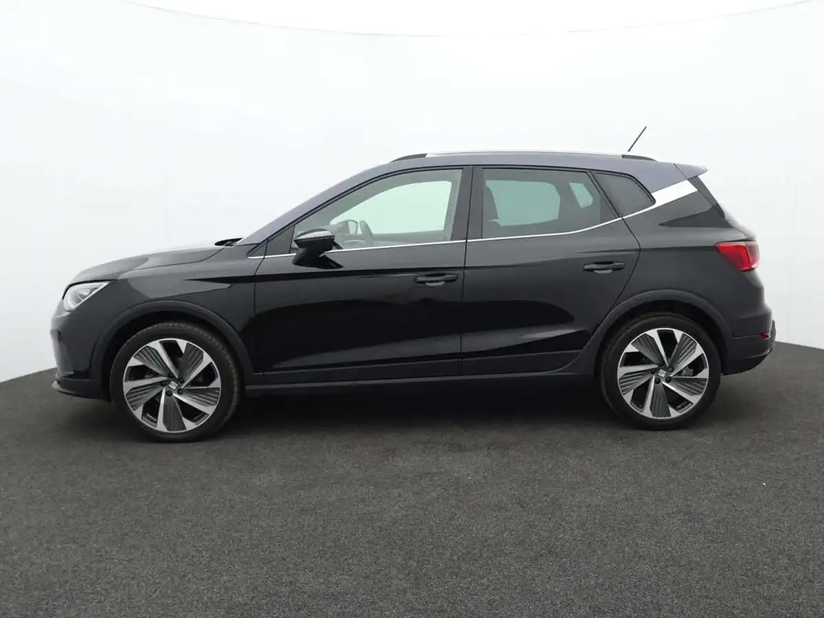 2022-seat-arona-15-tsi-fr-sport-big-4