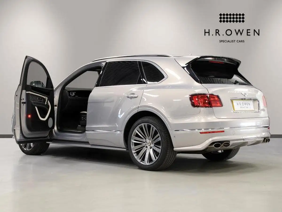 2019-bentley-bentayga-60-w12-speed-big-13