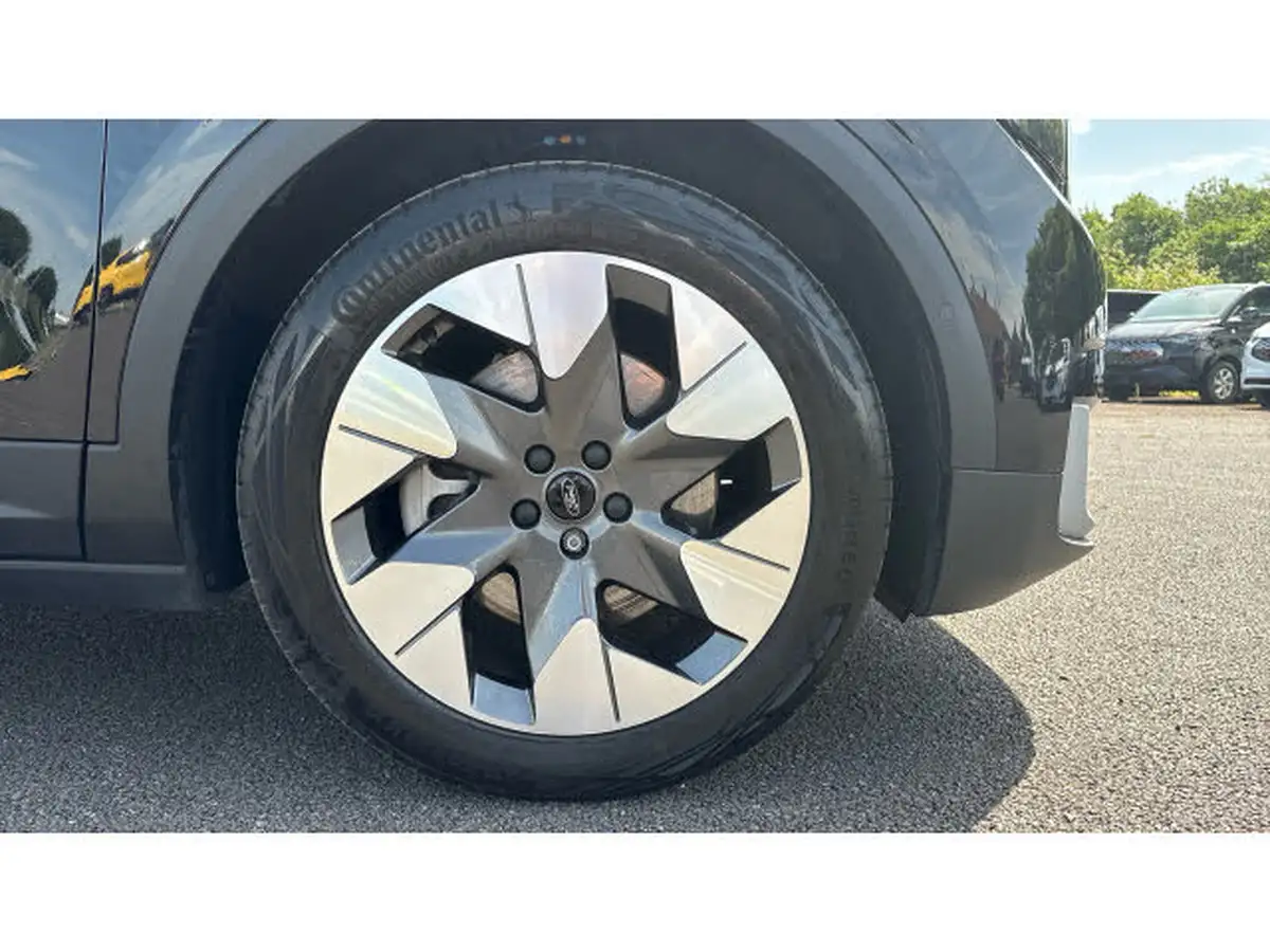 2024-ford-explorer-e-premium-286ps-77kwh-big-6