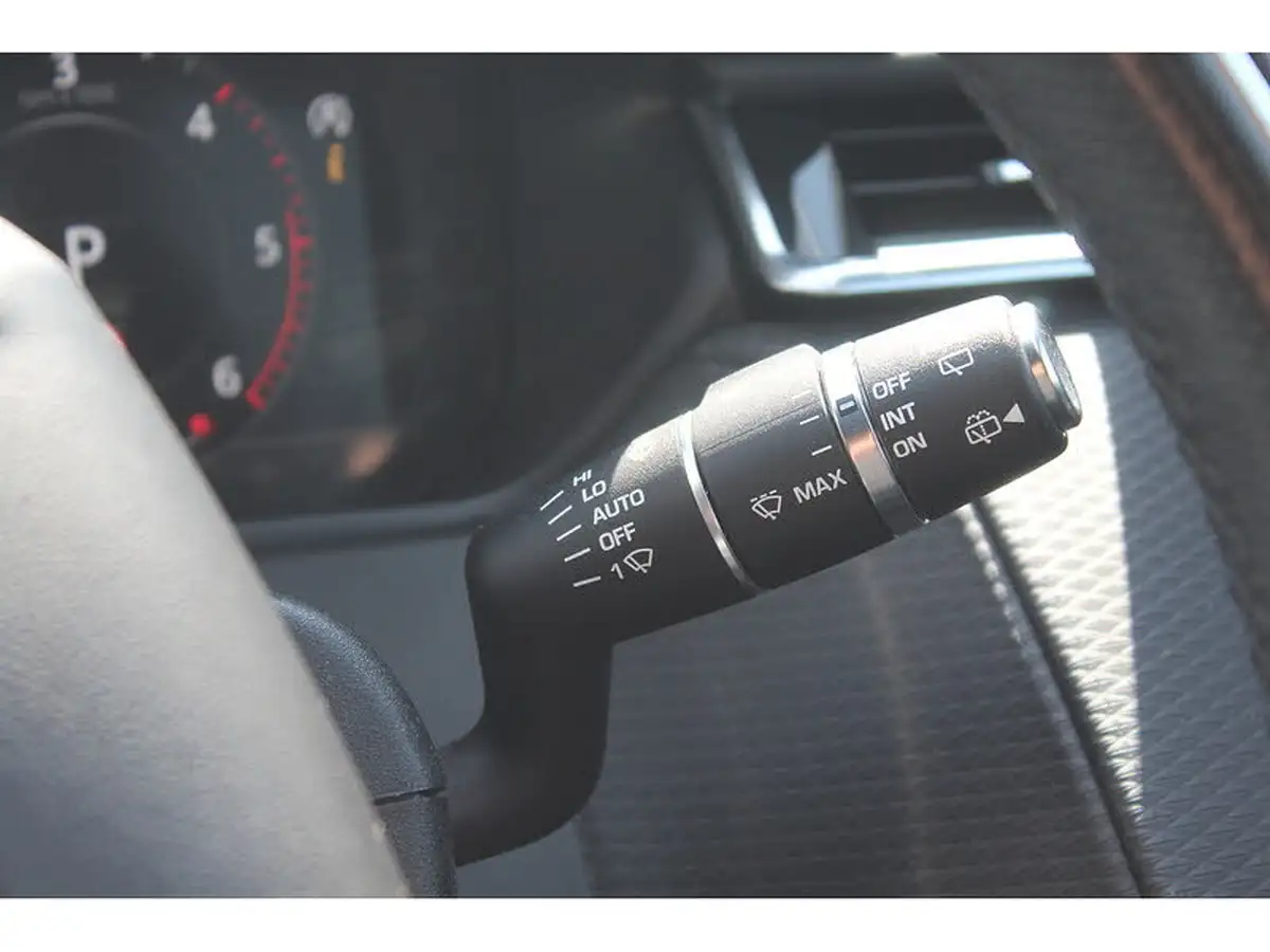2020-land-rover-range-rover-velar-20-d240-r-dynamic-se-big-26