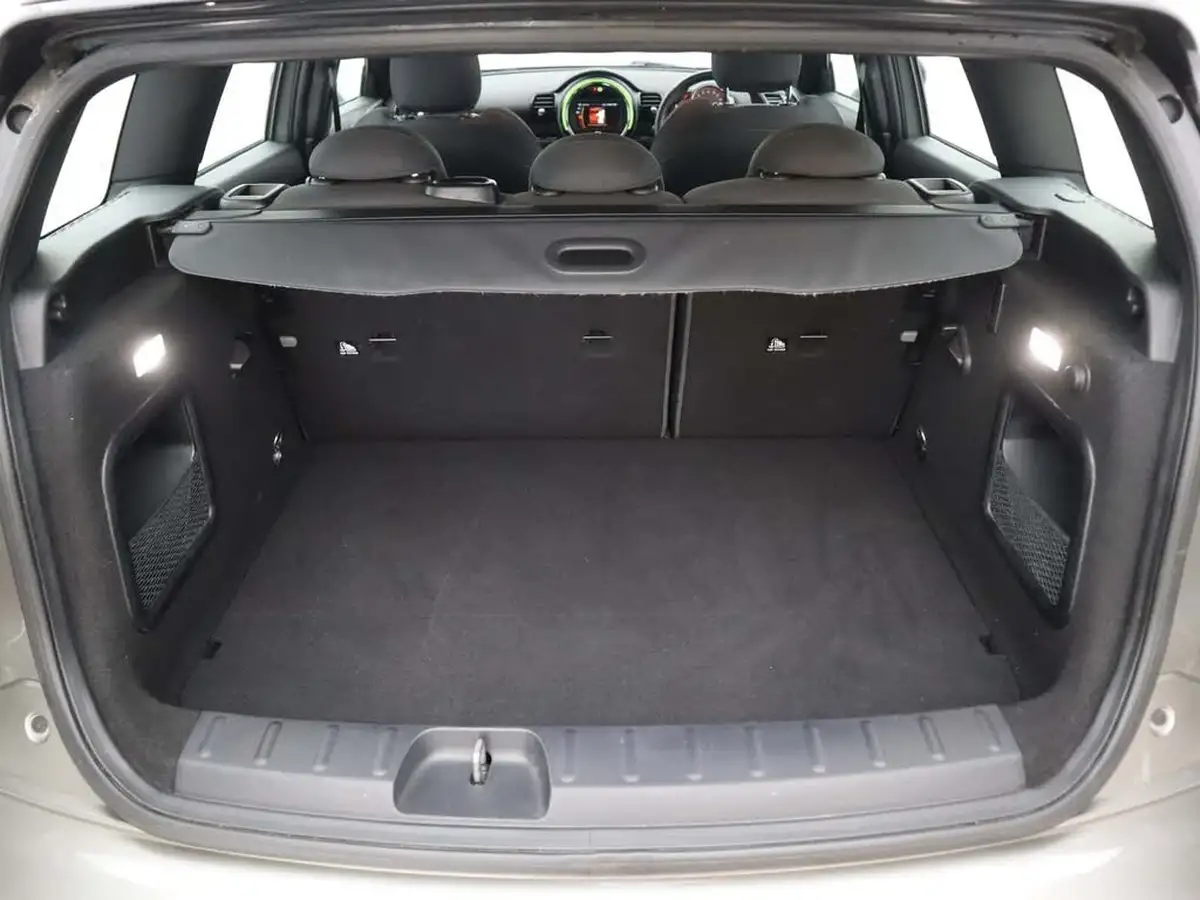 2018-mini-clubman-15-cooper-ss-big-6