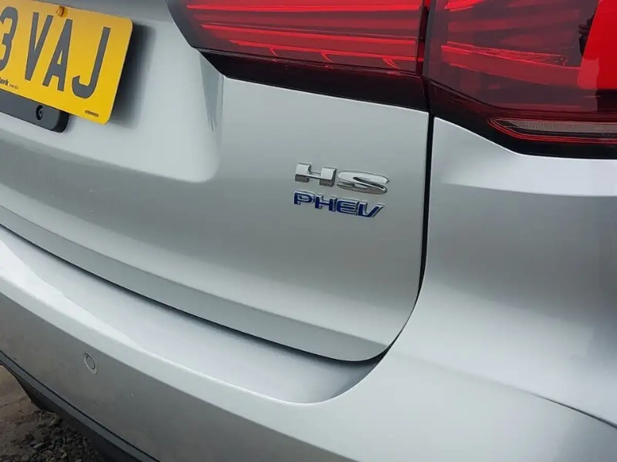 2023-mg-hs-15t-gdi-trophy-258ps-plug-in-hybrid-auto-big-11