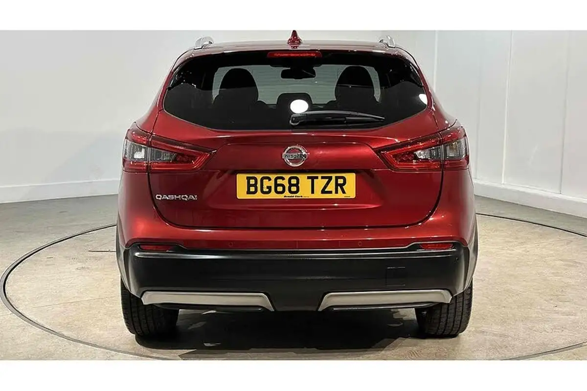 2018-nissan-qashqai-13-dig-t-tekna-160ps-big-9