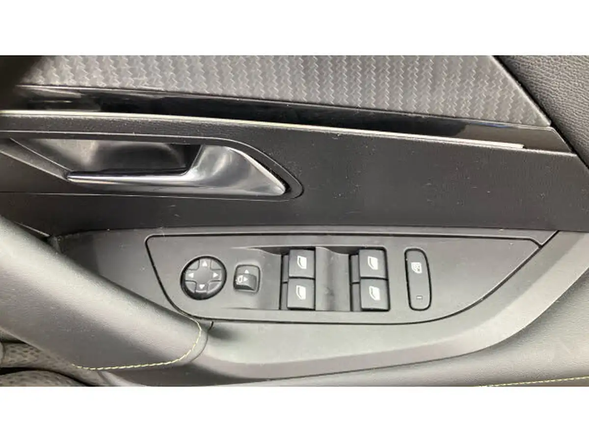 2023-peugeot-2008-suv-12-puretech-gt-130bhp-station-wagon-eat8-big-27