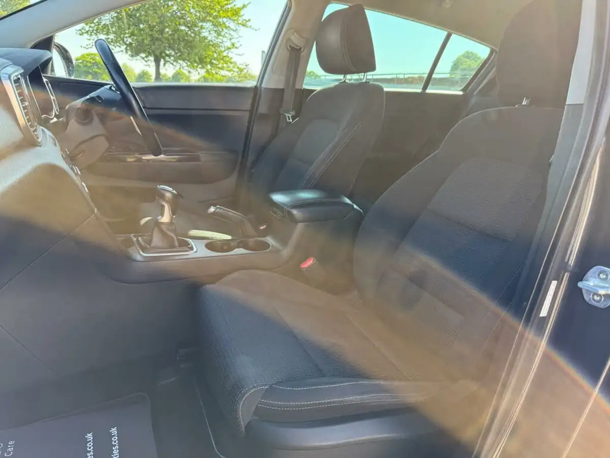 2020-kia-sportage-16-gdi-2-big-11