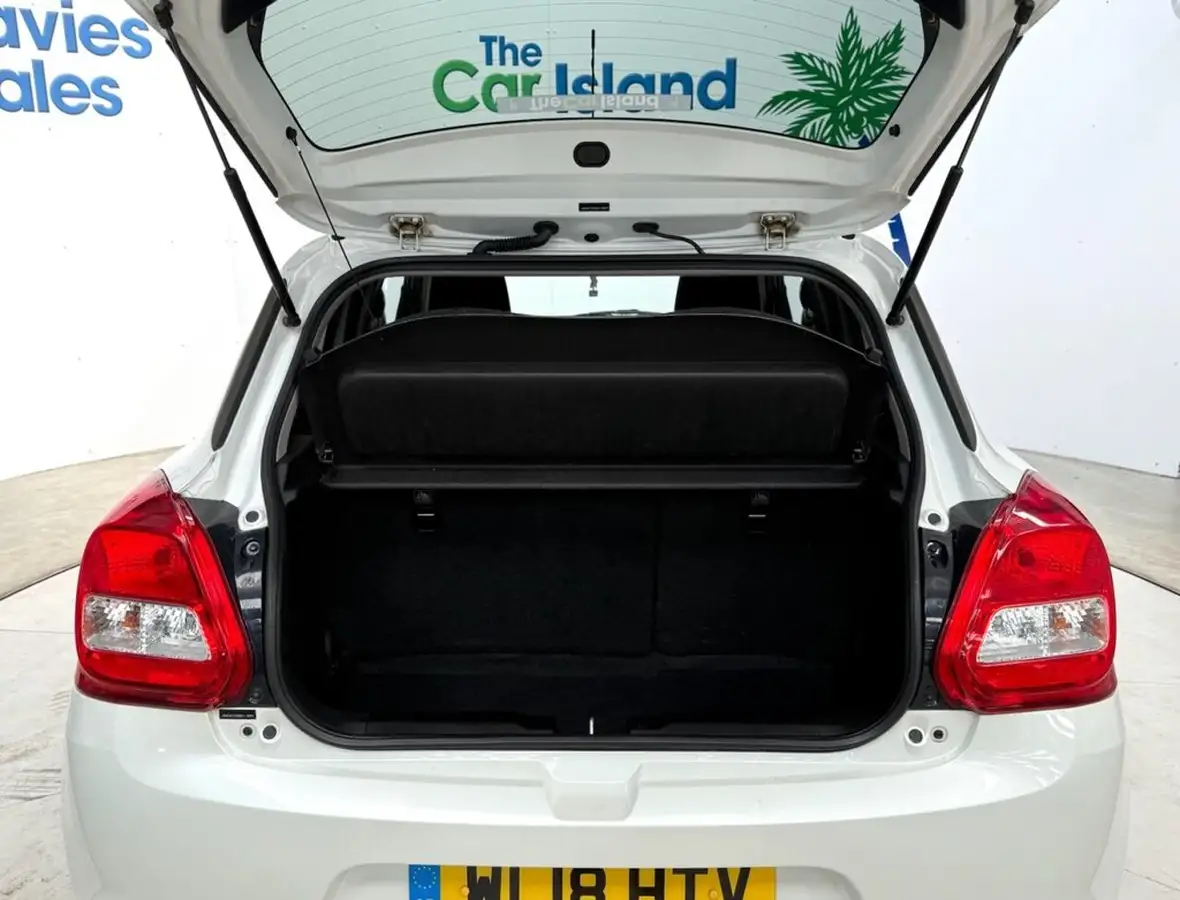 2018-suzuki-swift-10-boosterjet-sz-t-111ps-big-28