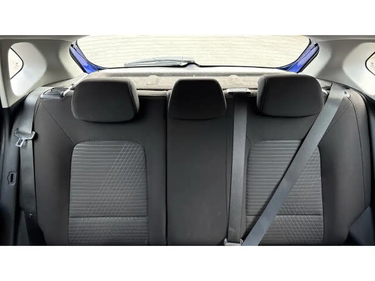 2022-hyundai-i20-10-t-gdi-se-connect-eclutch-imt-big-14