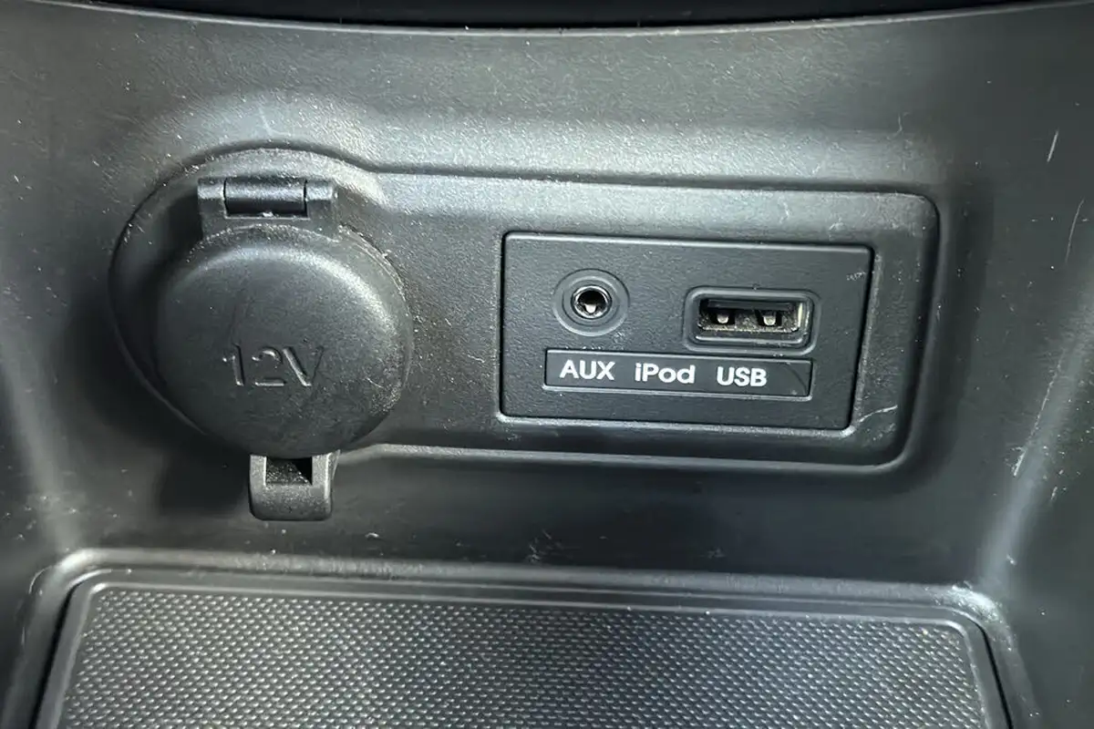 2018-kia-venga-16-3-auto-big-22