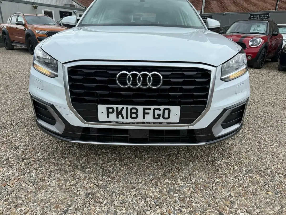 2018-audi-q2-14-tfsi-sport-s-tronic-big-59