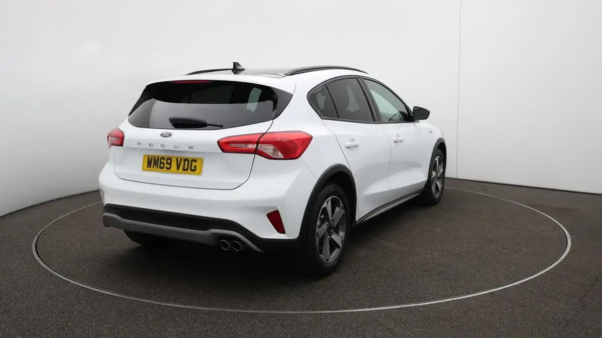 2019-ford-focus-10t-active-hatchback-big-53
