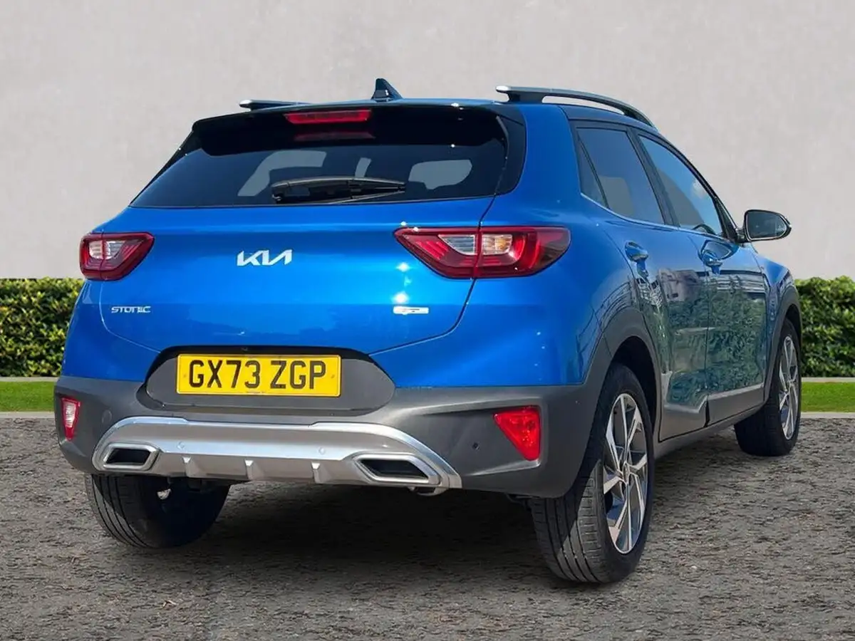 2023-kia-stonic-10-t-gdi-gt-line-s-118bhp-dct-big-2