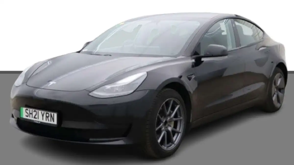 2021-tesla-model-3-e-standard-plus-big-4