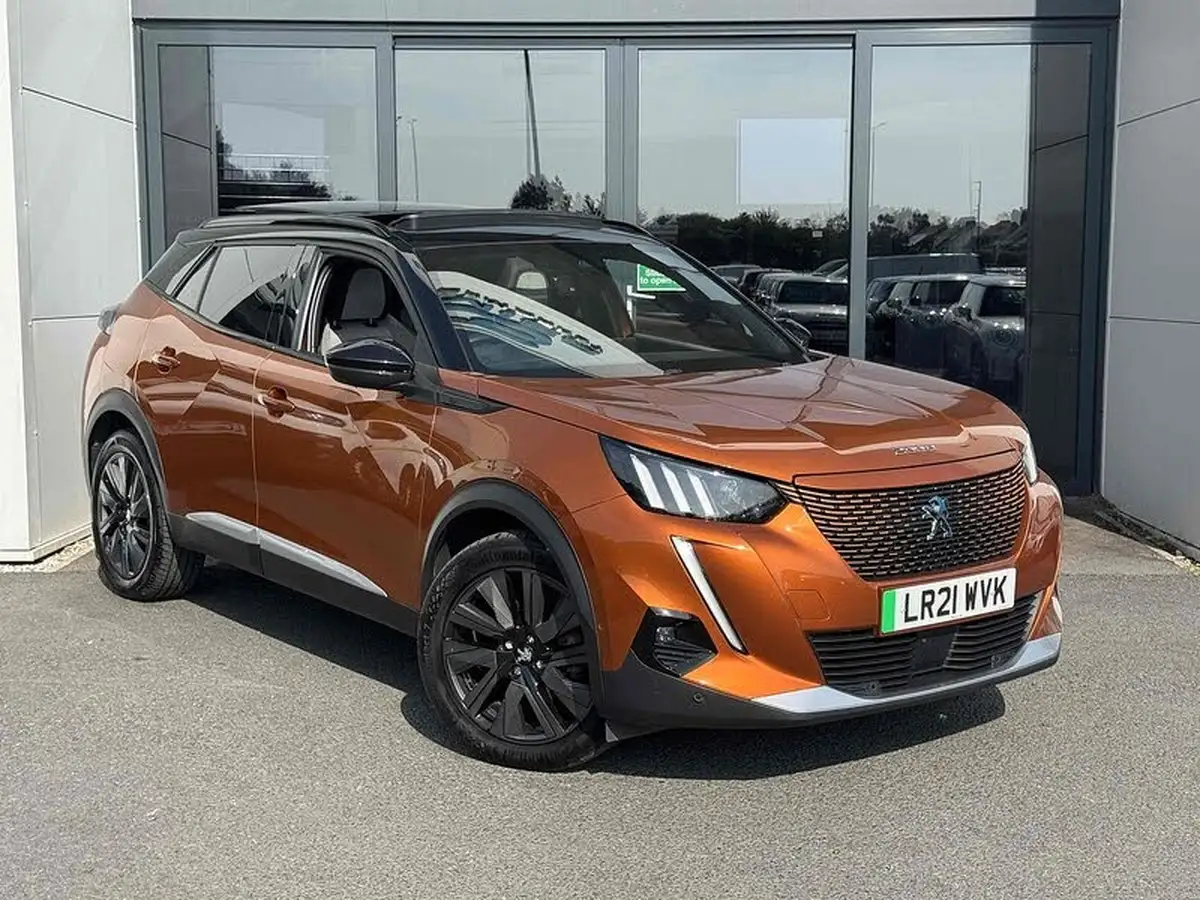 2021-peugeot-2008-suv-e-gt-premium-big-0