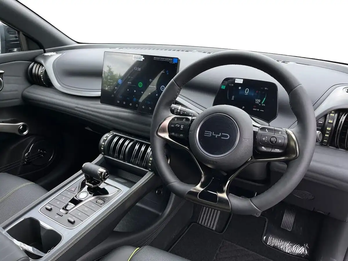 2025-byd-atto-3-e-comfort-big-5