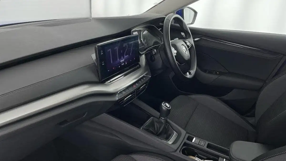 2022-skoda-octavia-20tdi-se-116ps-estate-big-1