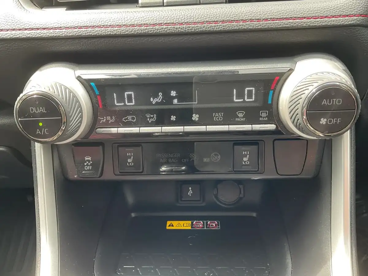 2022-toyota-rav4-25-vvt-i-dynamic-302bhp-plug-in-big-16