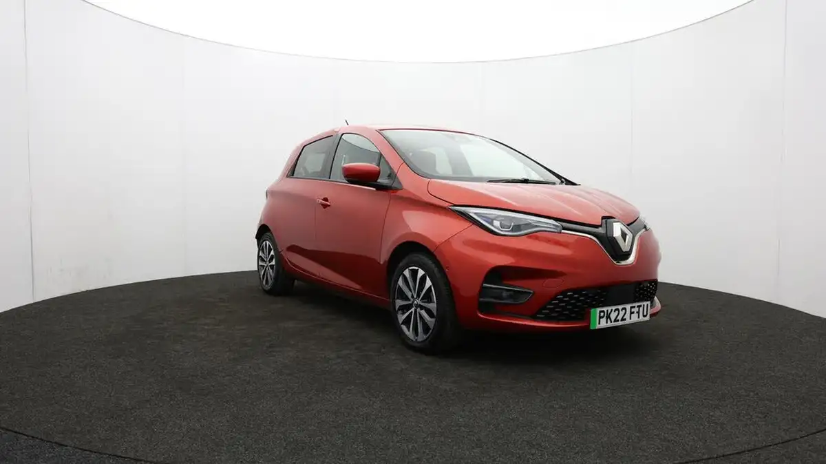 2022-renault-zoe-e-gt-line-big-50