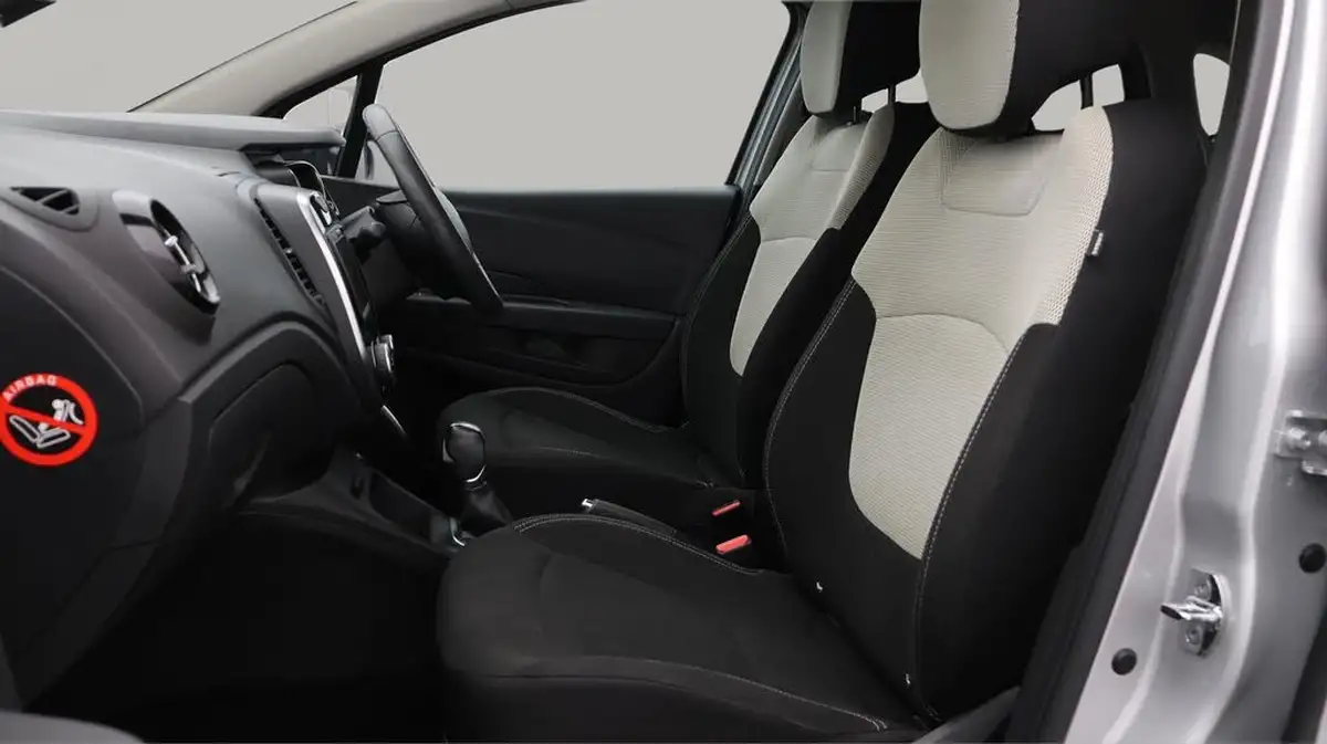2019-renault-captur-13-tce-iconic-150bhp-ss-edc-auto-big-14
