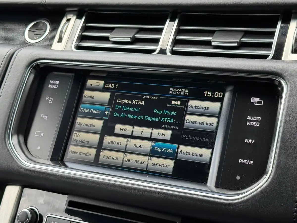 2013-land-rover-range-rover-44-sdv8-autobiography-big-76