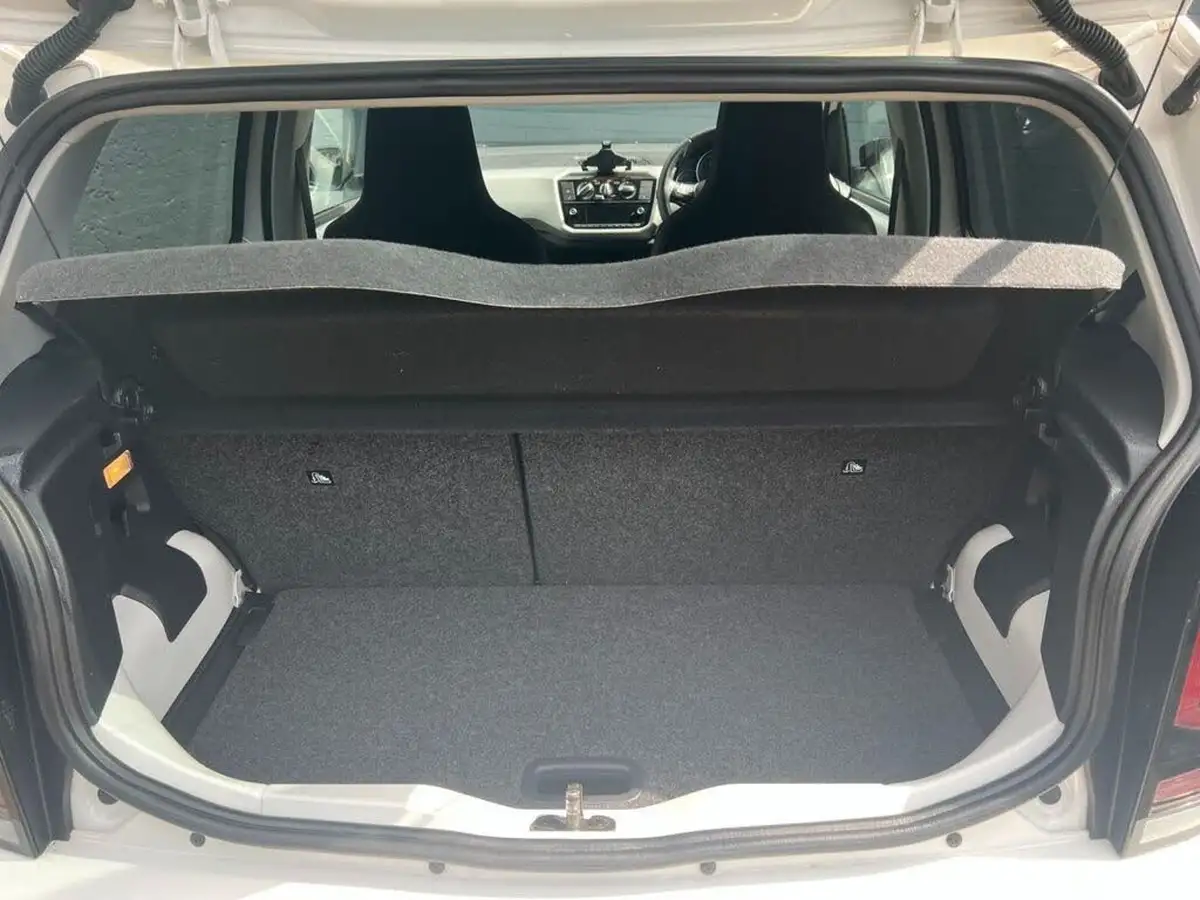 2017-volkswagen-up-10-high-up-75ps-5d-big-12