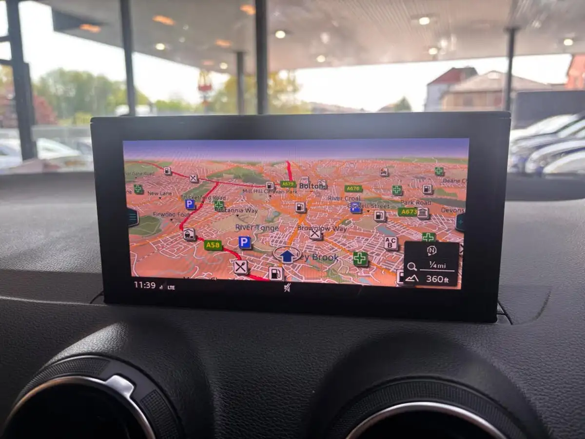 2018-audi-q2-20-tdi-s-line-big-34