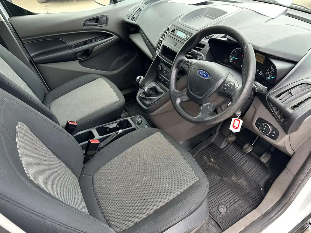 2019-ford-transit-connect-15-ecoblue-l1-200-base-100pseu6dt-panel-big-15