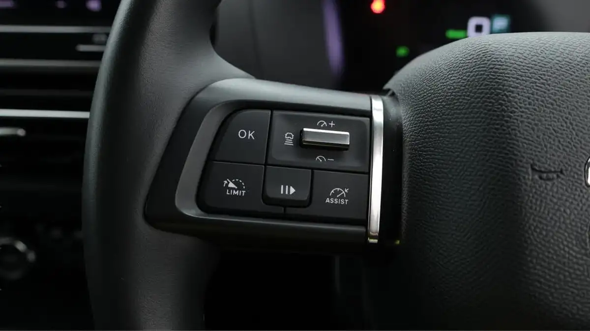 2022-citroen-c4-e-shine-plus-big-24